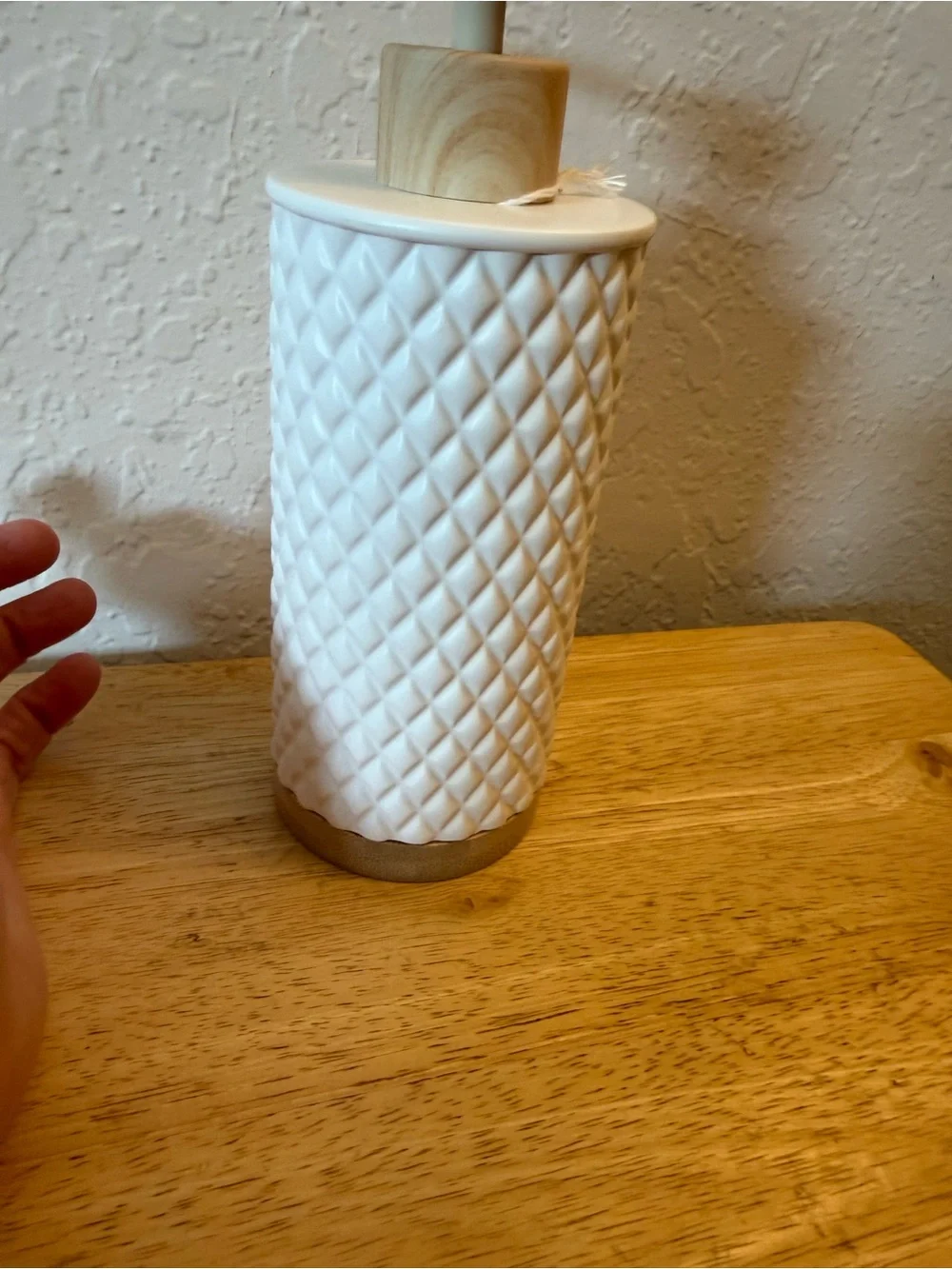 Ceramic White Soap Dispenser with Wood-Tone Pump - Bathroom Accessory